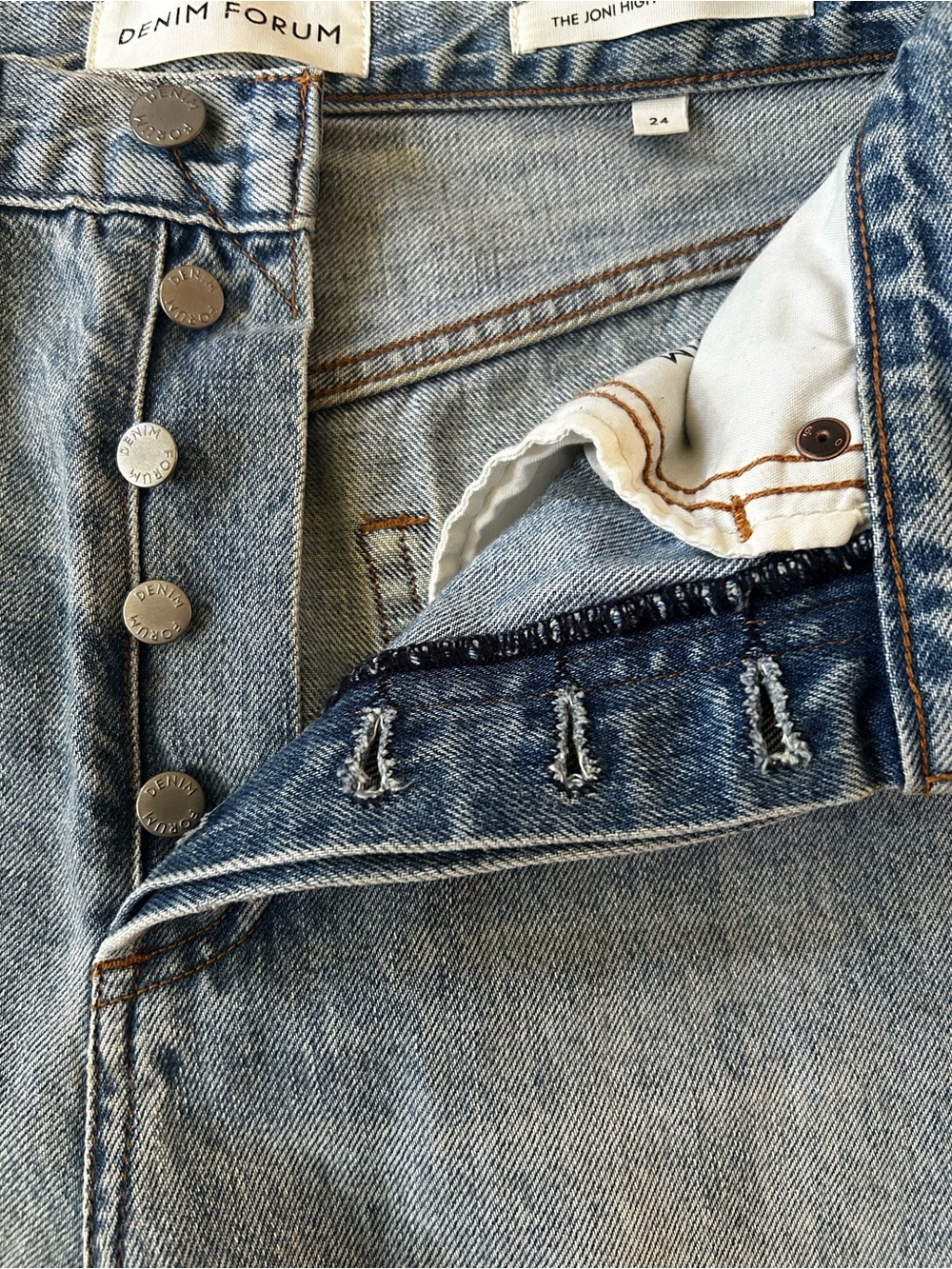 Denim Forum The Joni High Rise Loose 29L Straight Leg size 24 - Picture 15 of 15